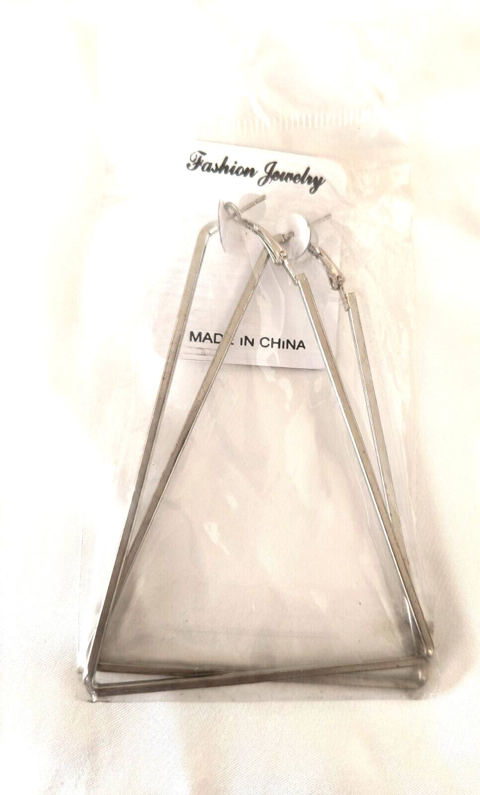 New Fashion Jewelry Women’s Earrings Silvertone Metal Triangles appx. 3.5 in