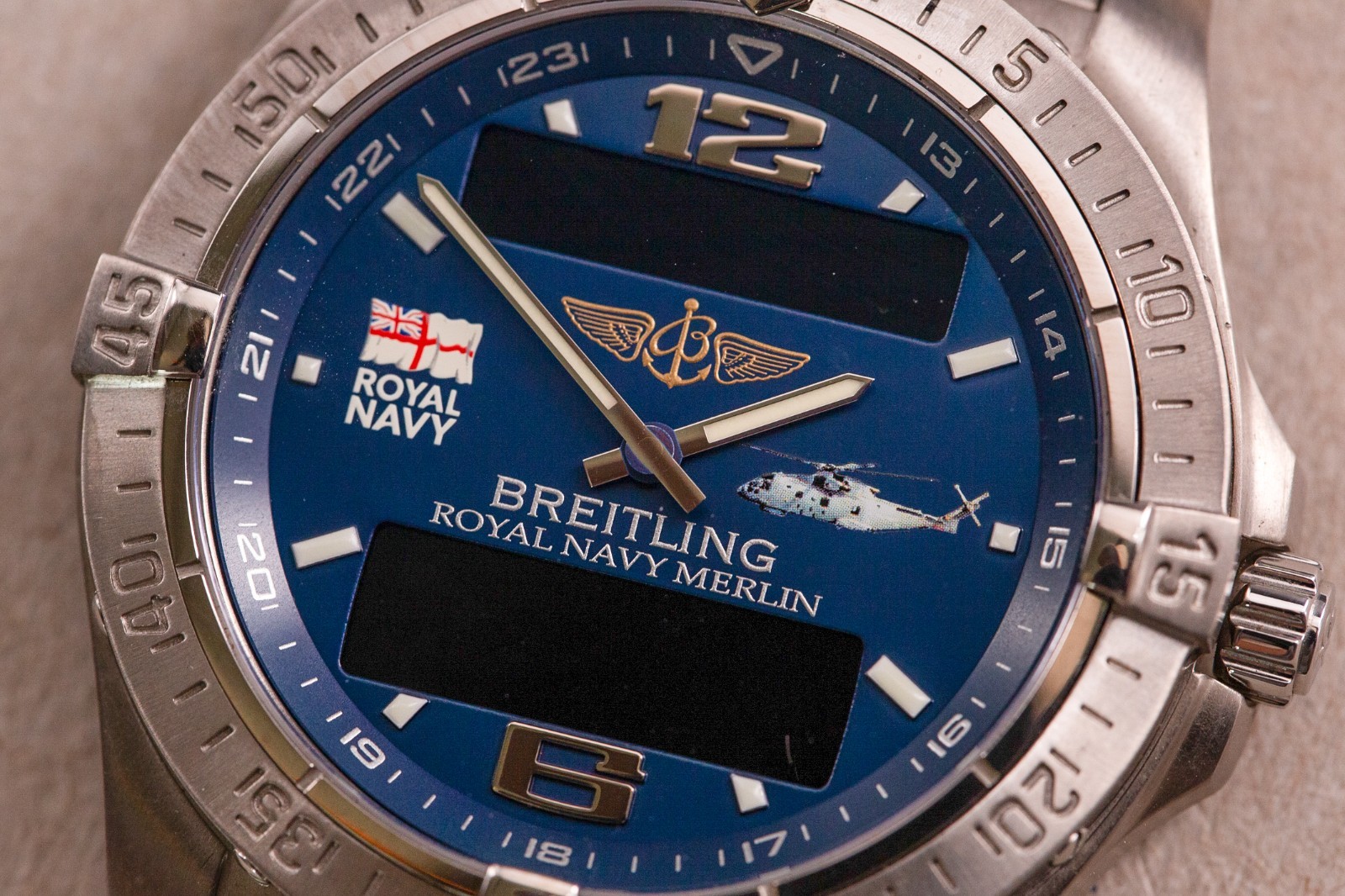BREITLING Aerospace ROYAL NAVY MERLIN Helicopter – Military Limited Edition NOS