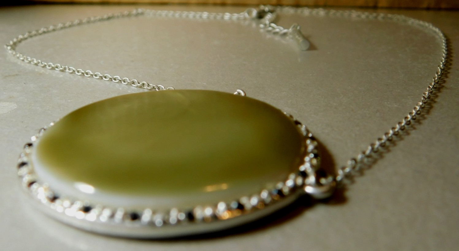 Kenneth Cole~Reaction (KCR) Silver Necklace & Large Round Green Abalone Pendant