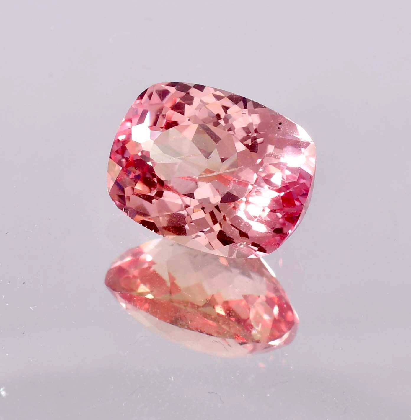 AAA+ Natural Peach Padparadscha Sapphire GIT Certified Gemstone Select Any Size