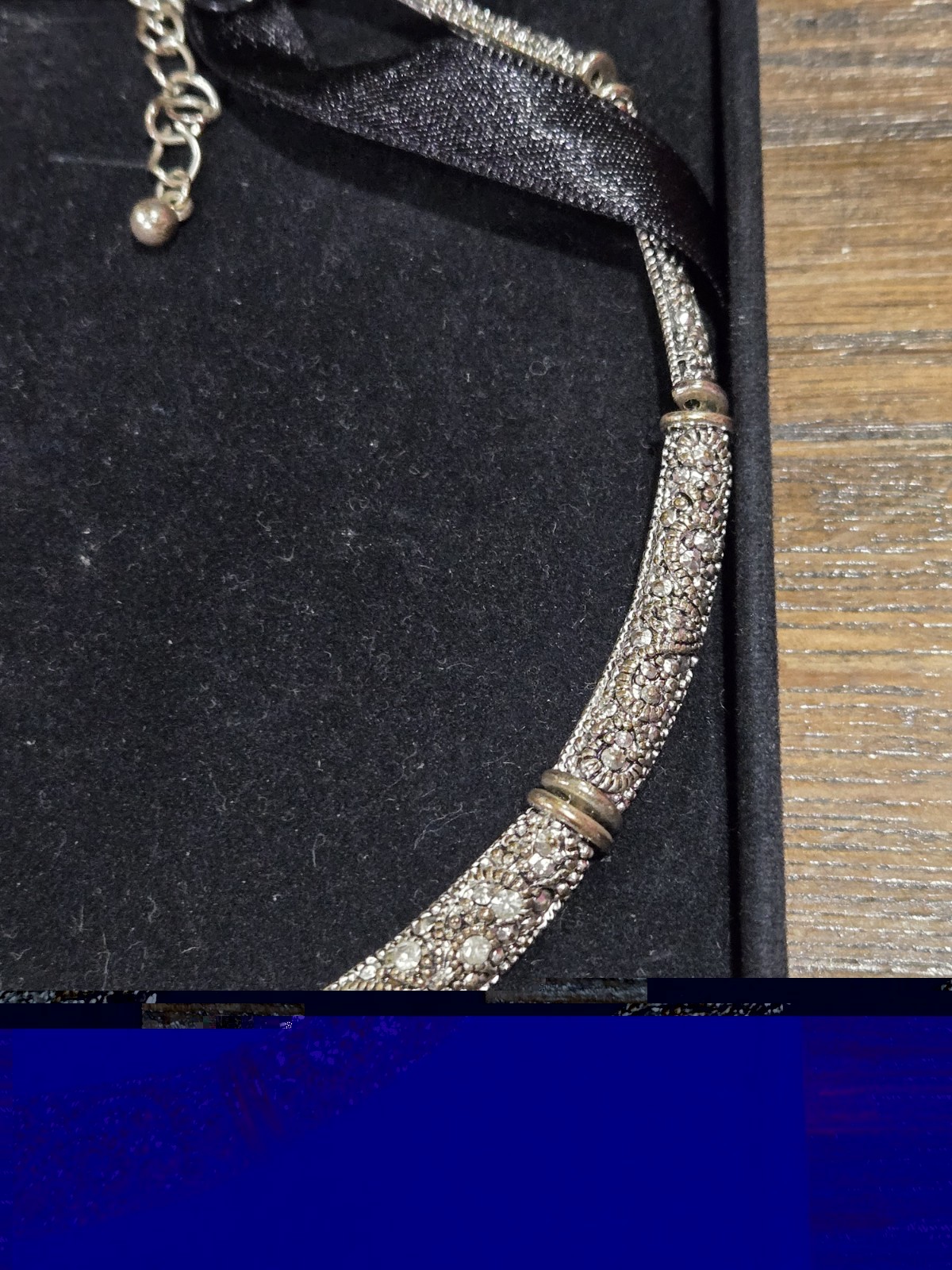 Chico’s Antique Silver Tone Marcasite Rhinestone Collar Choker Necklace Ribbon