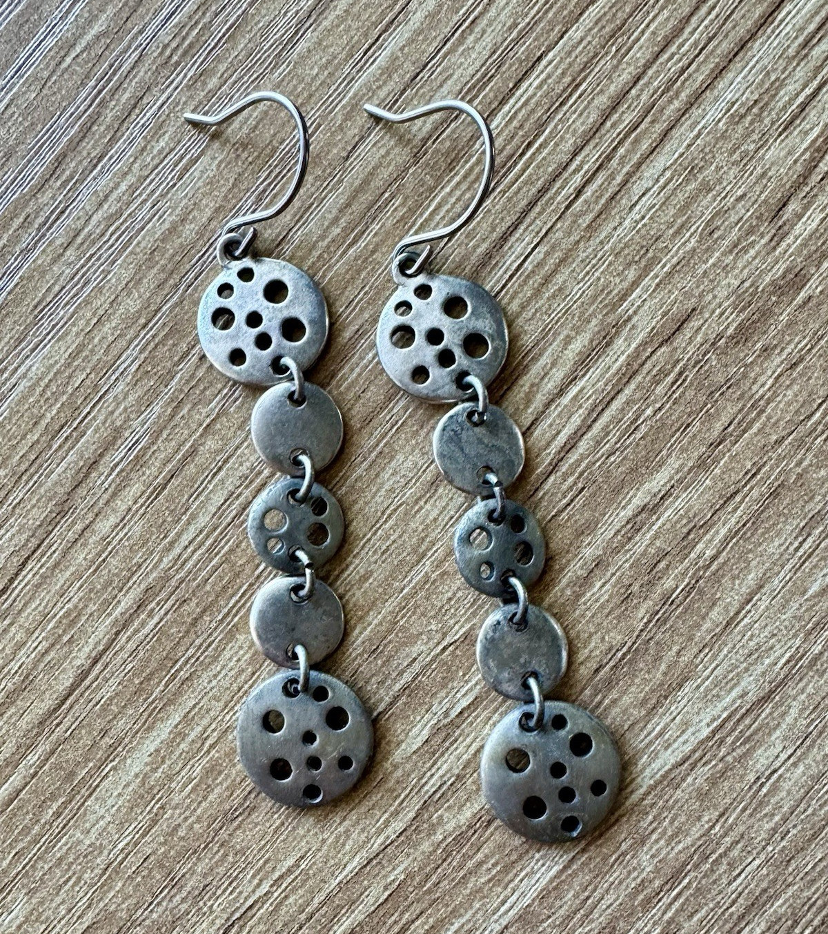 Vintage Matte Silver Lotus Pod Multi Disc Dangle Earrings Brutalist Boho 2.5”