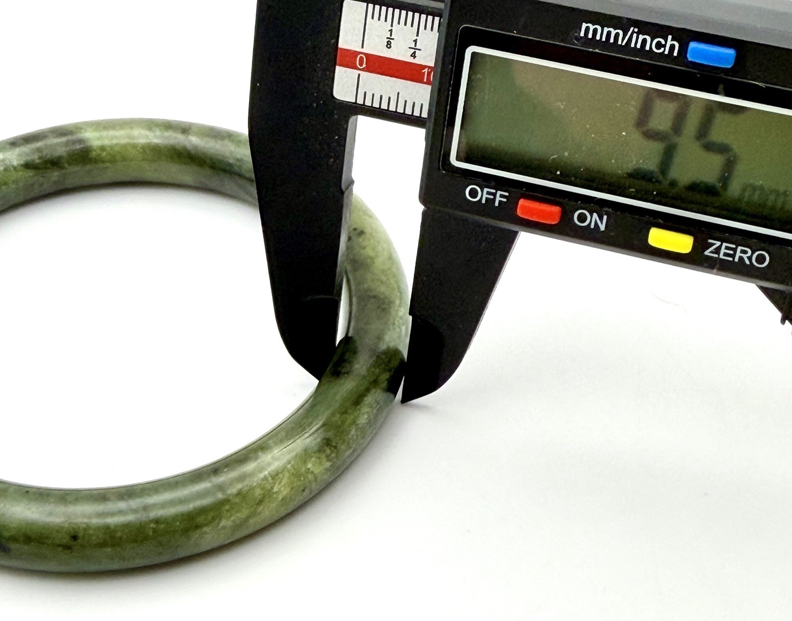 Vintage Natural Jade Bangle Bracelet Dark Green Presidium Tested 49g Size 7.25