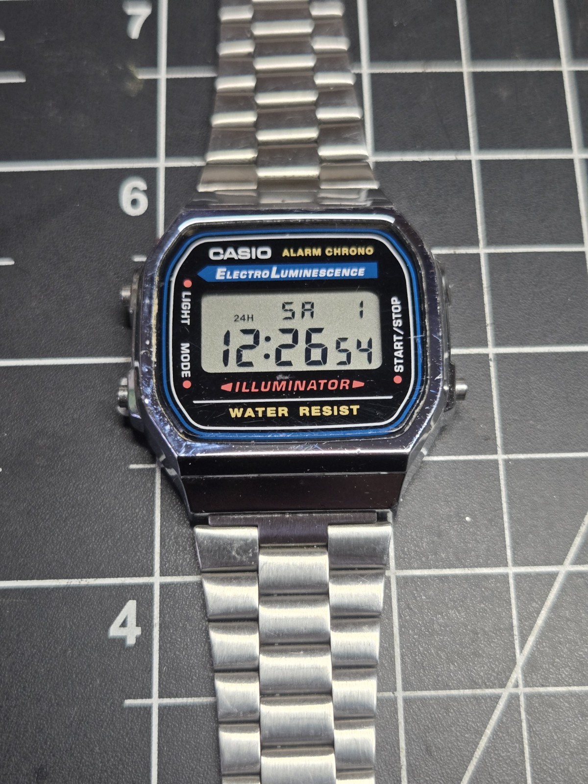 CASIO A168 Quartz Digital Watch Alarm Chrono Electro Luminescence SILVER – Great