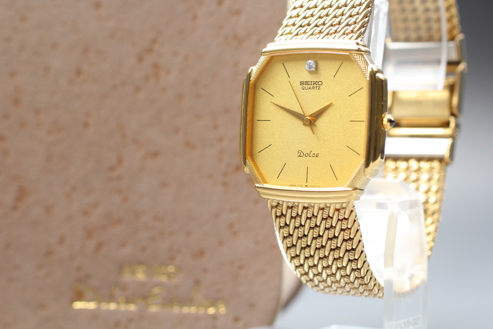 [MINT w/Box] SEIKO Dolce 7731-5000 1P Diamond Gold Men’s Watch From JAPAN