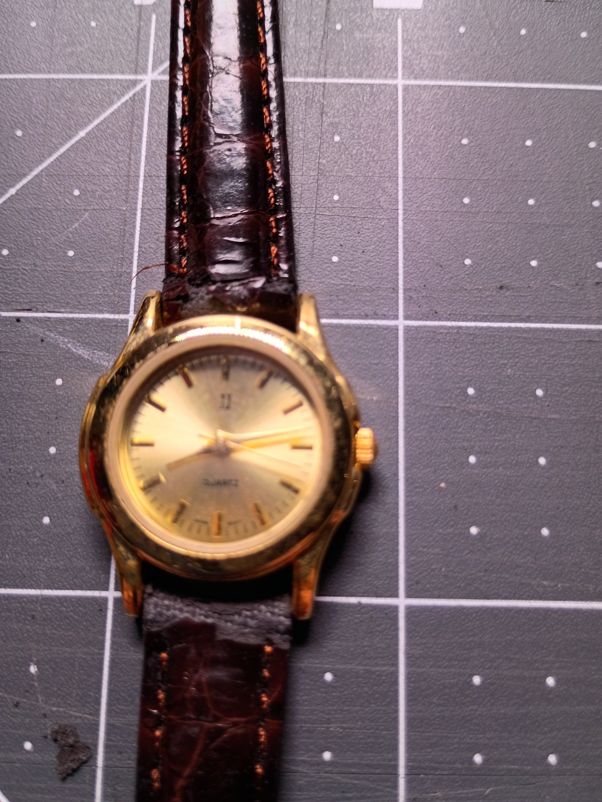VINTAGE RARE ADVERTISING OF “JJ” GOLD PLATED Ladies/Unisex QUARTZ NEEDS A STRAP!
