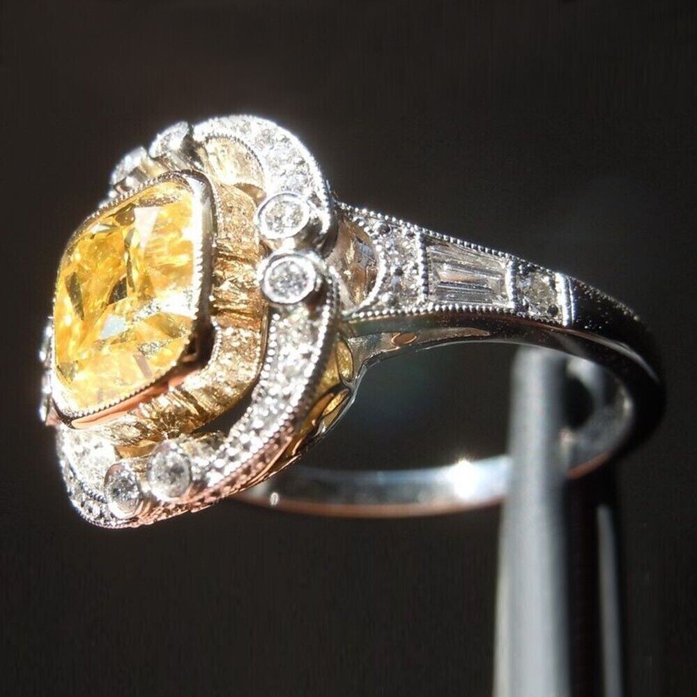 2.55 Ct CZ Royal Vintage Style Ring 925 Silver Plated Pretty Valentine Gift Band