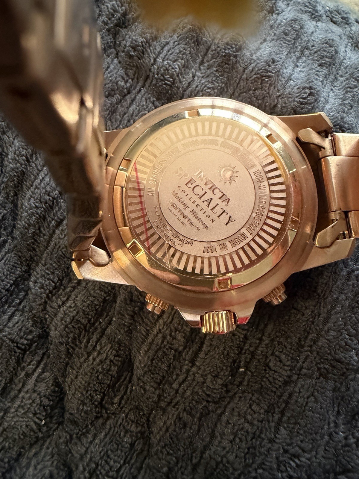 Invicta 17755 Model 1372 Men’s Rose Gold Watch Specialty Collection New
