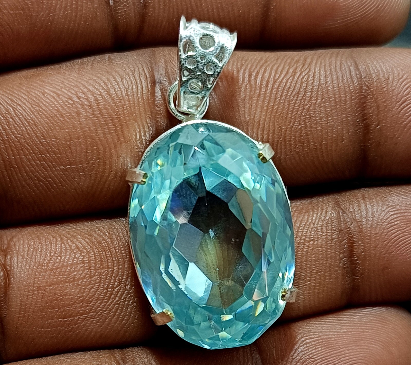 Certified Natural Water Blue Zircon 116.85 Ct Oval Pendant Solid Silver Gemstone