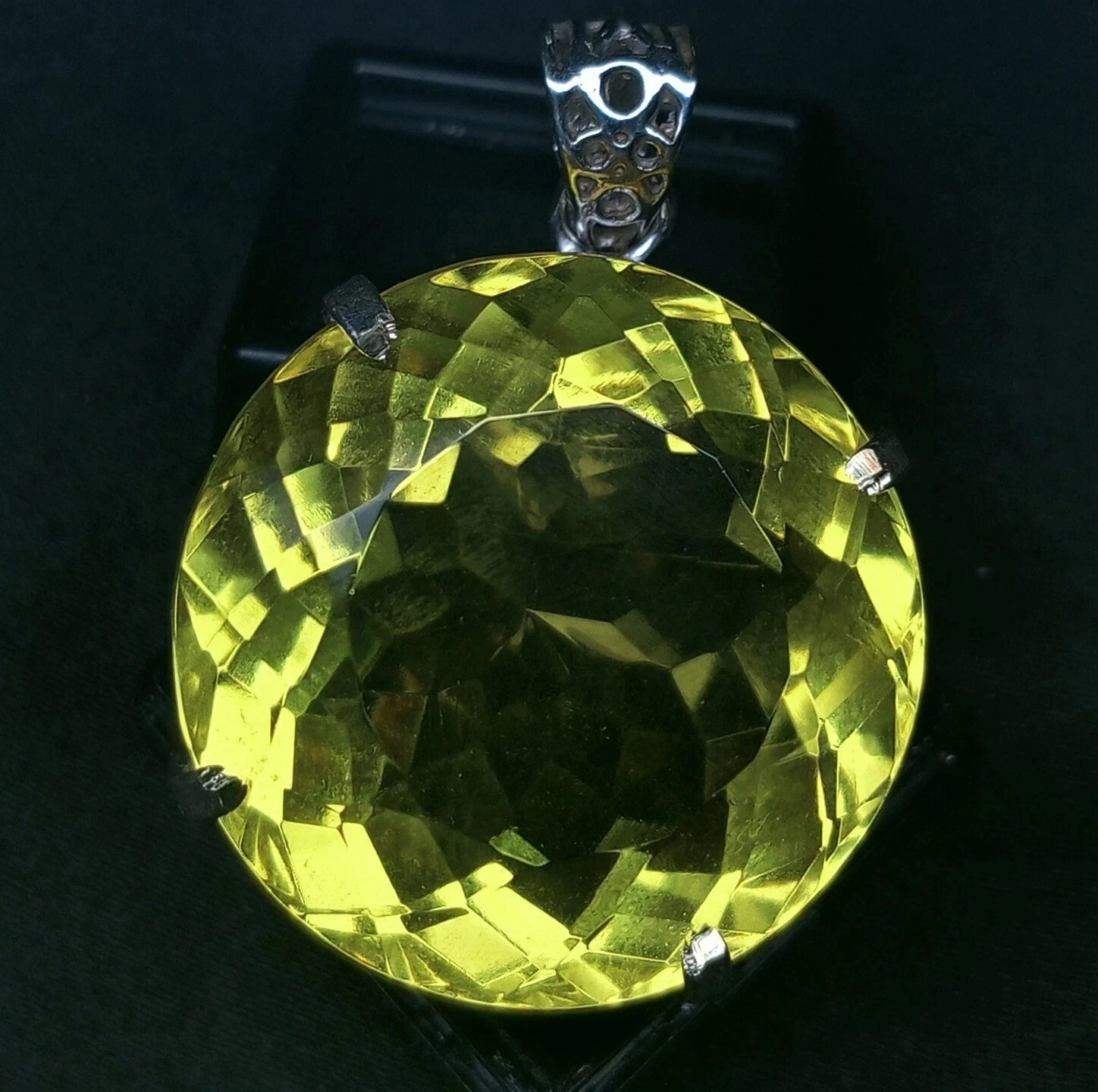 100.12 Ct+ Natural Yellow Topaz 925 Solid Silver Pendant Round Cut Gemstone