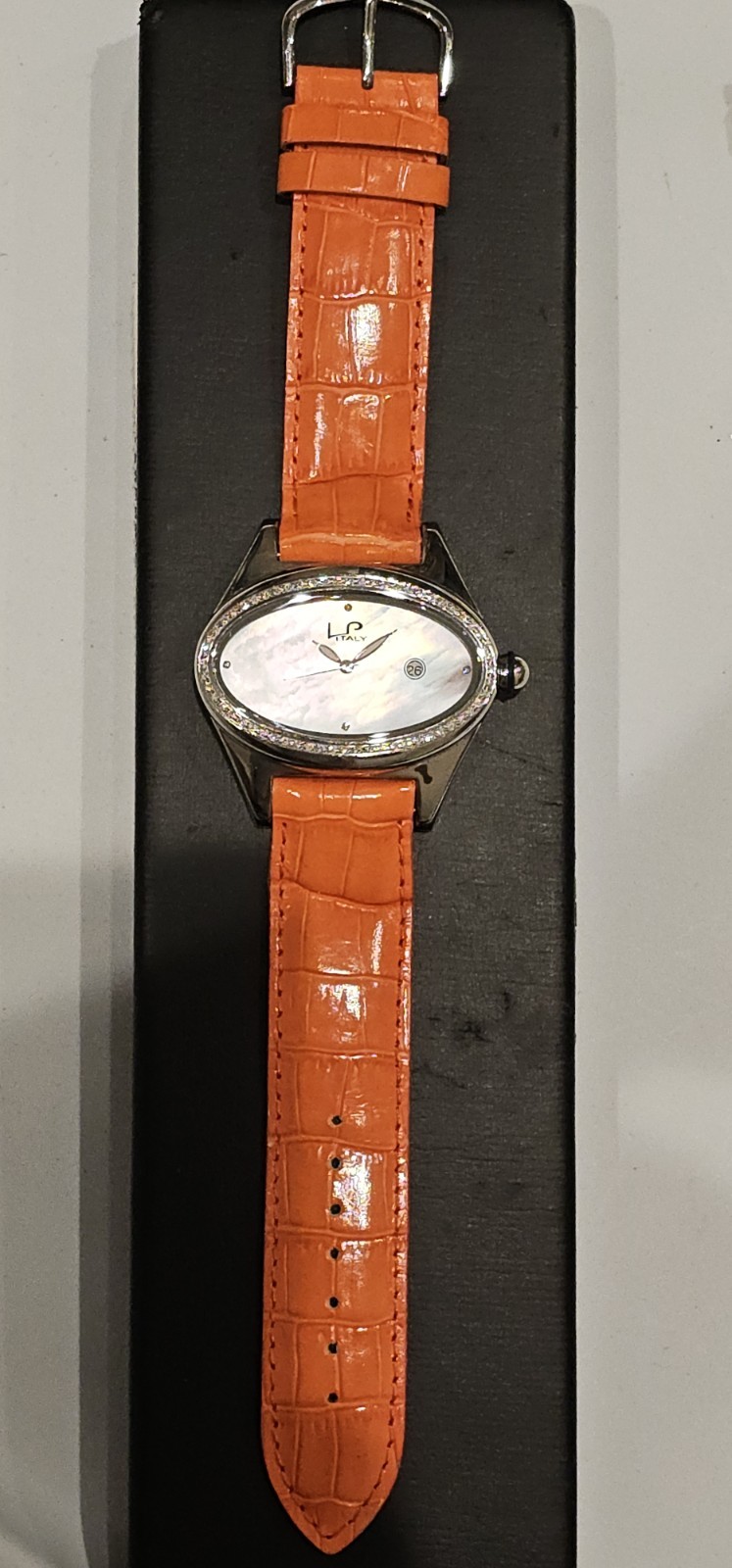 Lorenzo Pozzan ORANGE Diamond Bezel MOP Date Dial Oval Watch LP Italy 746-20-285