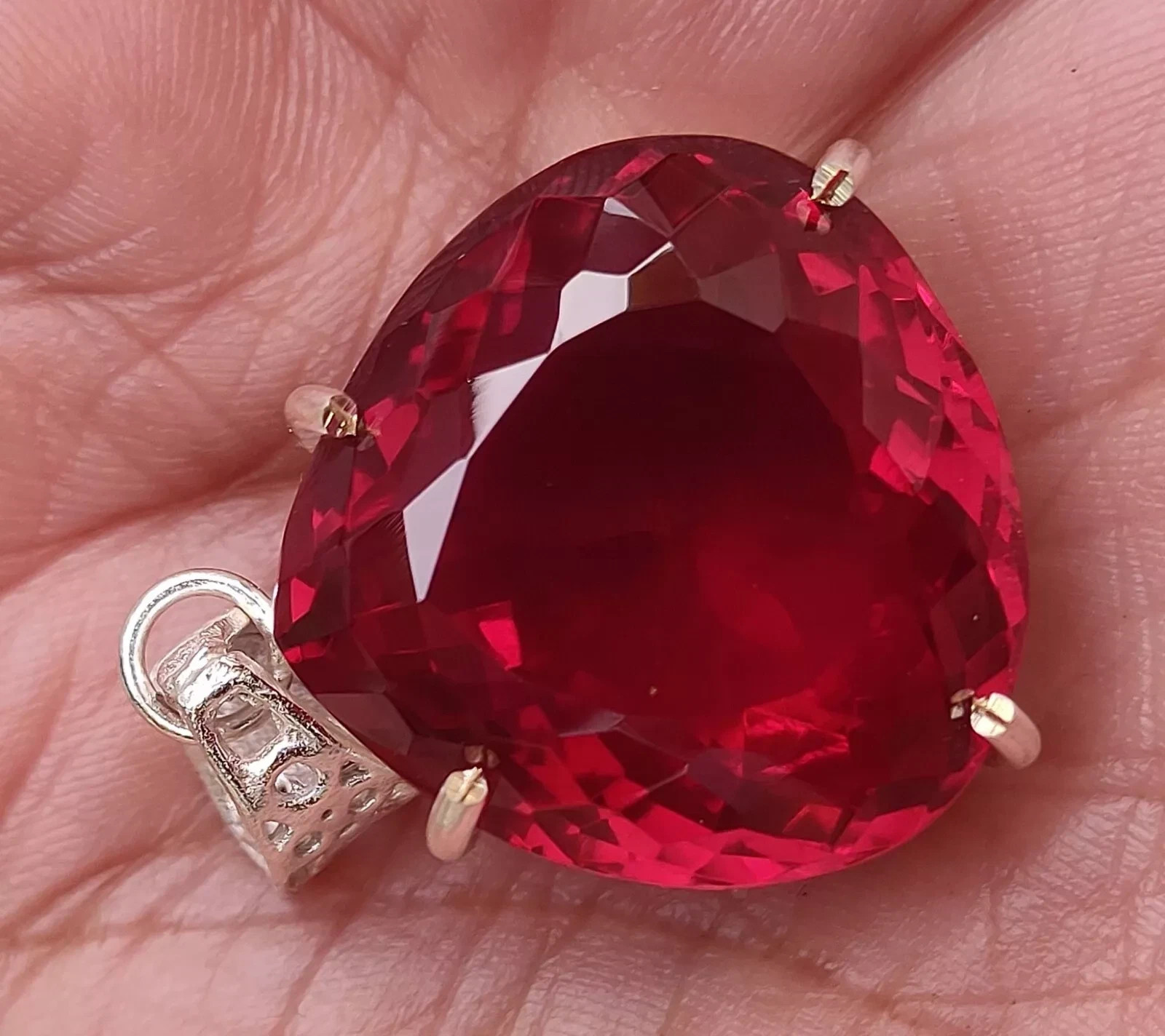 Certified 26.75 Ct+ Natural Pear Red Ruby 925 Solid Silver Pendant AG Gemstone
