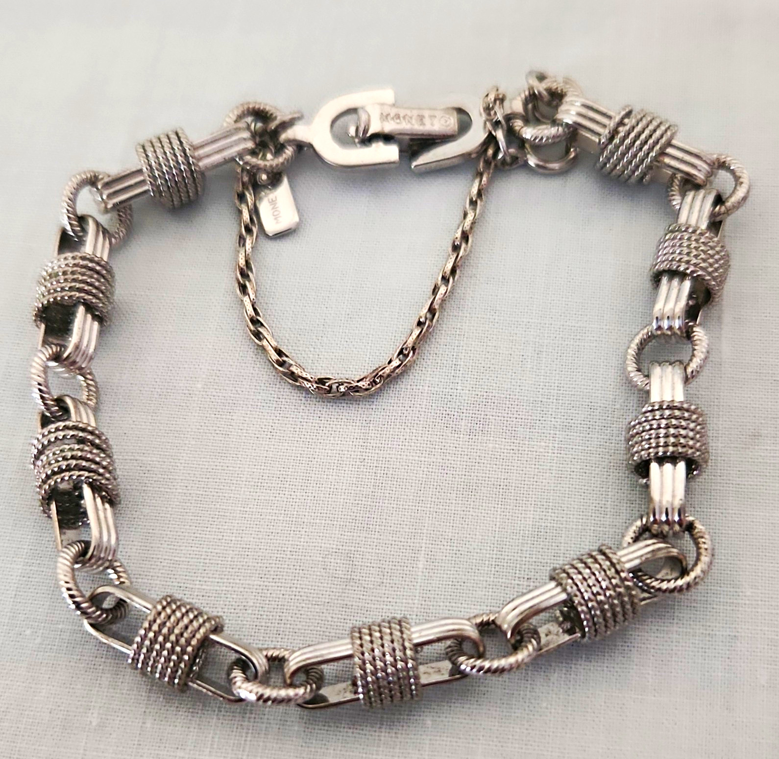 Monet Signed Silver Tone Chain Link Bracelet w/ Safety Chain 7″