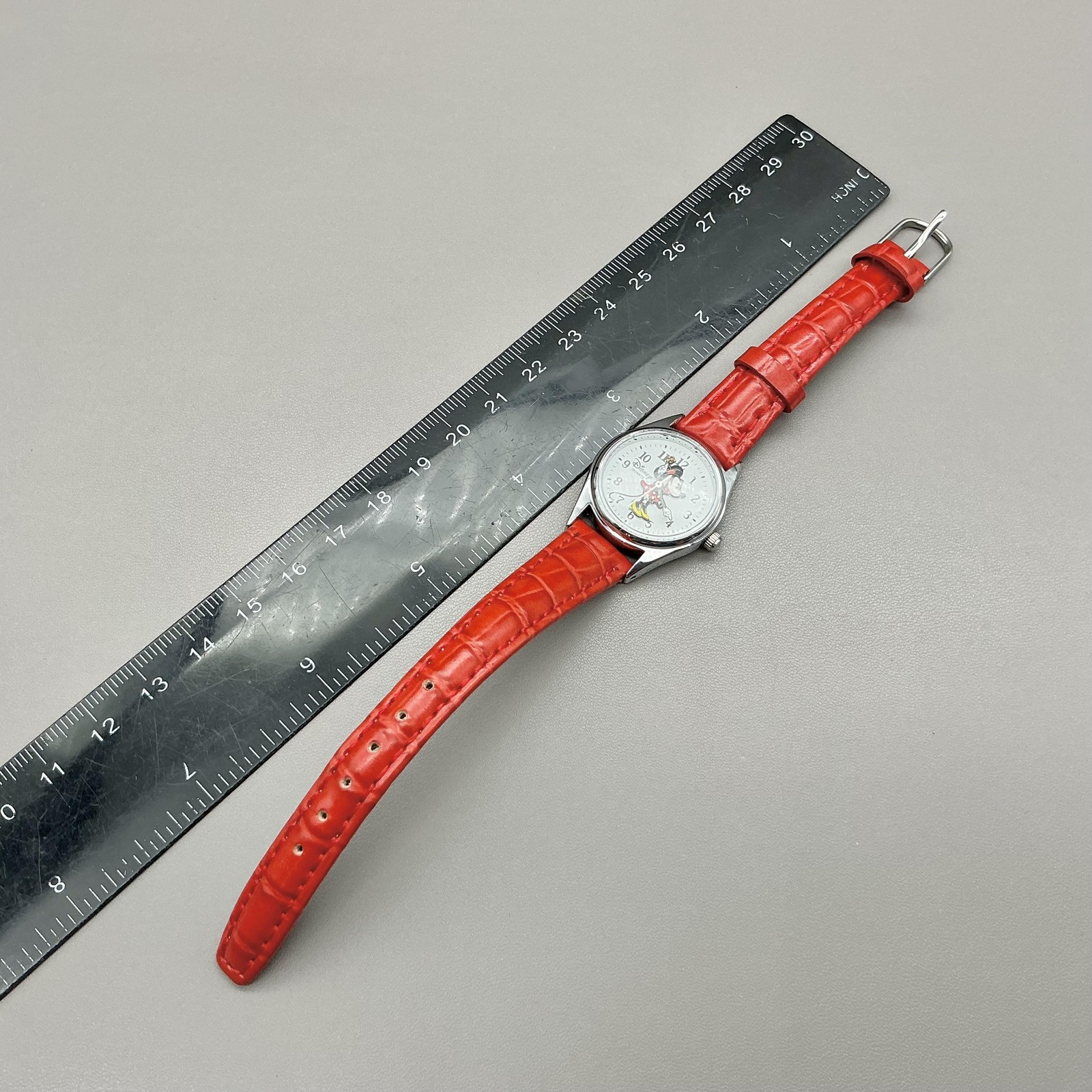 Disney Parks Womens Watch White Dial Minnie Mouse Red Strap Quartz Analog