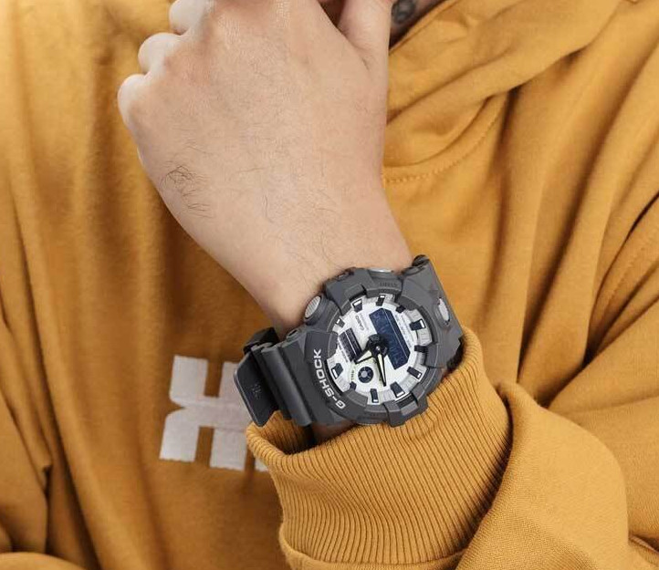 Casio G-Shock GA-700HD-8A Analog Digital Men’s Watch Water Resistance 200m