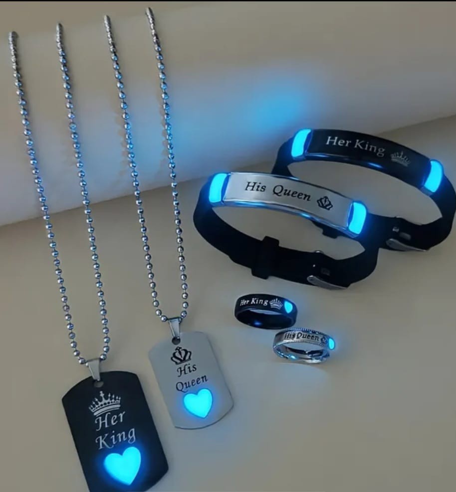 6 pcs /set of Luminous Heart and Crown Pattern Couple Necklace,Ring Bracelet