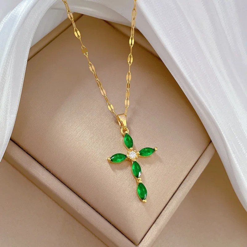 Fashion Womens Necklace Cross Pendant 18K Gold Silver Plated Stainless Steel New