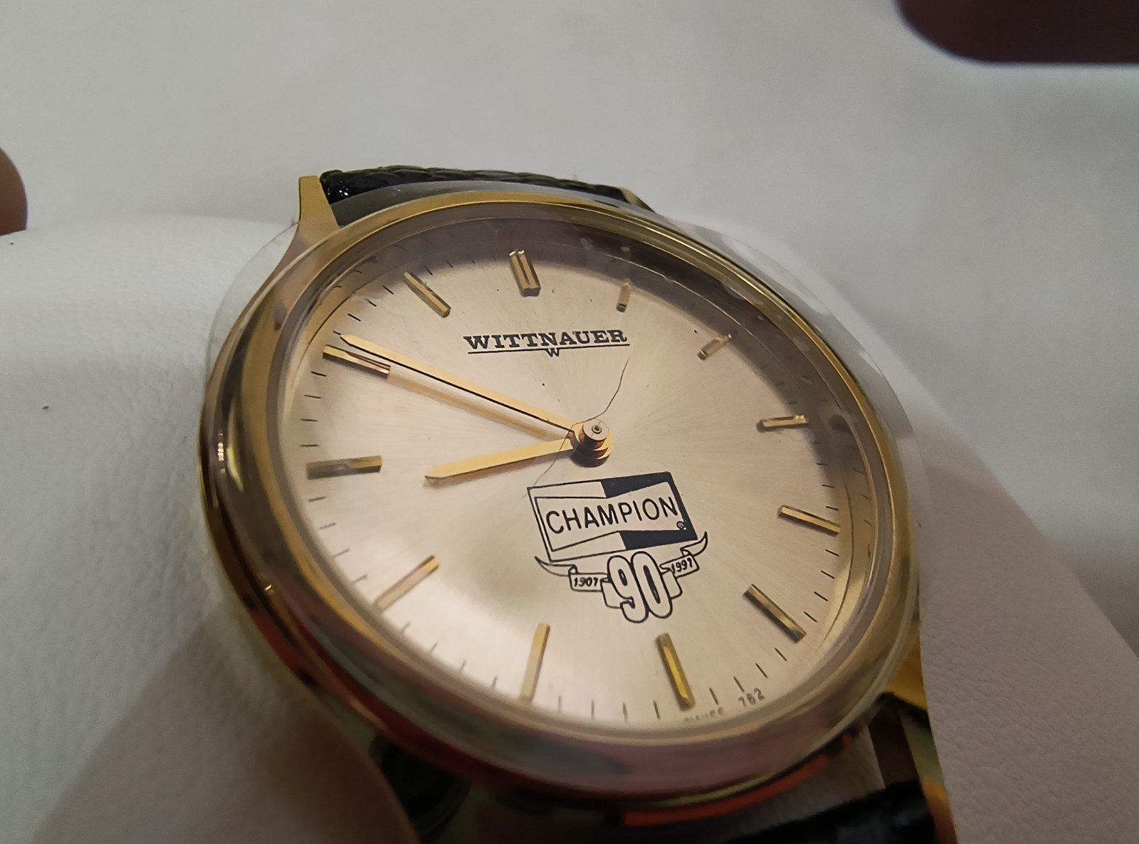 Wittnauer Champion 90th Anniversary Watch Gold Tone NOS Box Tag 1907- 1997 Swiss