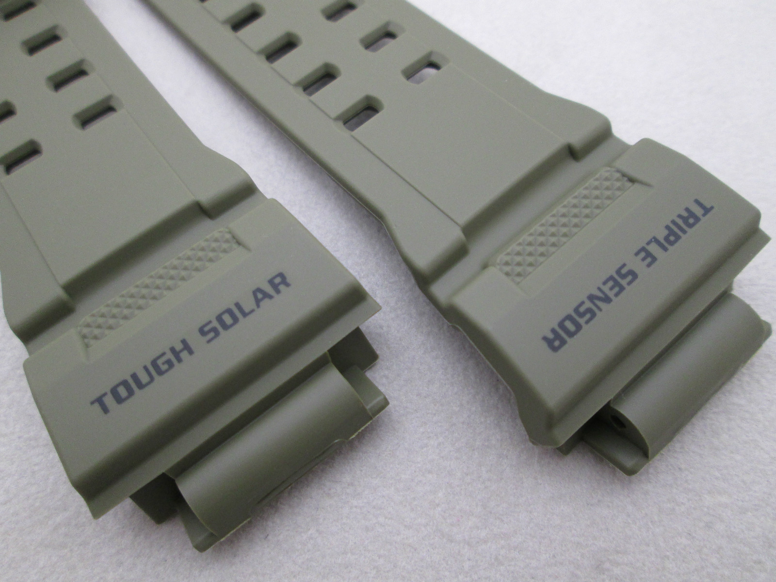 Genuine Casio G-Shock Rangeman GW-9400 GW-9400-3 resin rubber watch band green