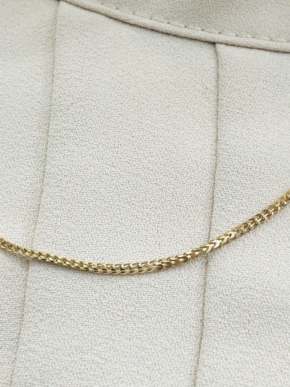 14KT YELLOW GOLD CUBAN BOX NECKLACE 1mm width 16 Inches Long Weight 3.4g-UNISEX