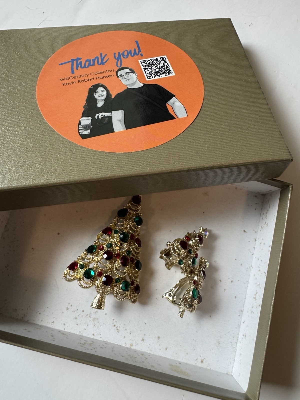 VTG Pakula Signed Christmas Tree Brooch Pin & Clip Earrings Set Red Green