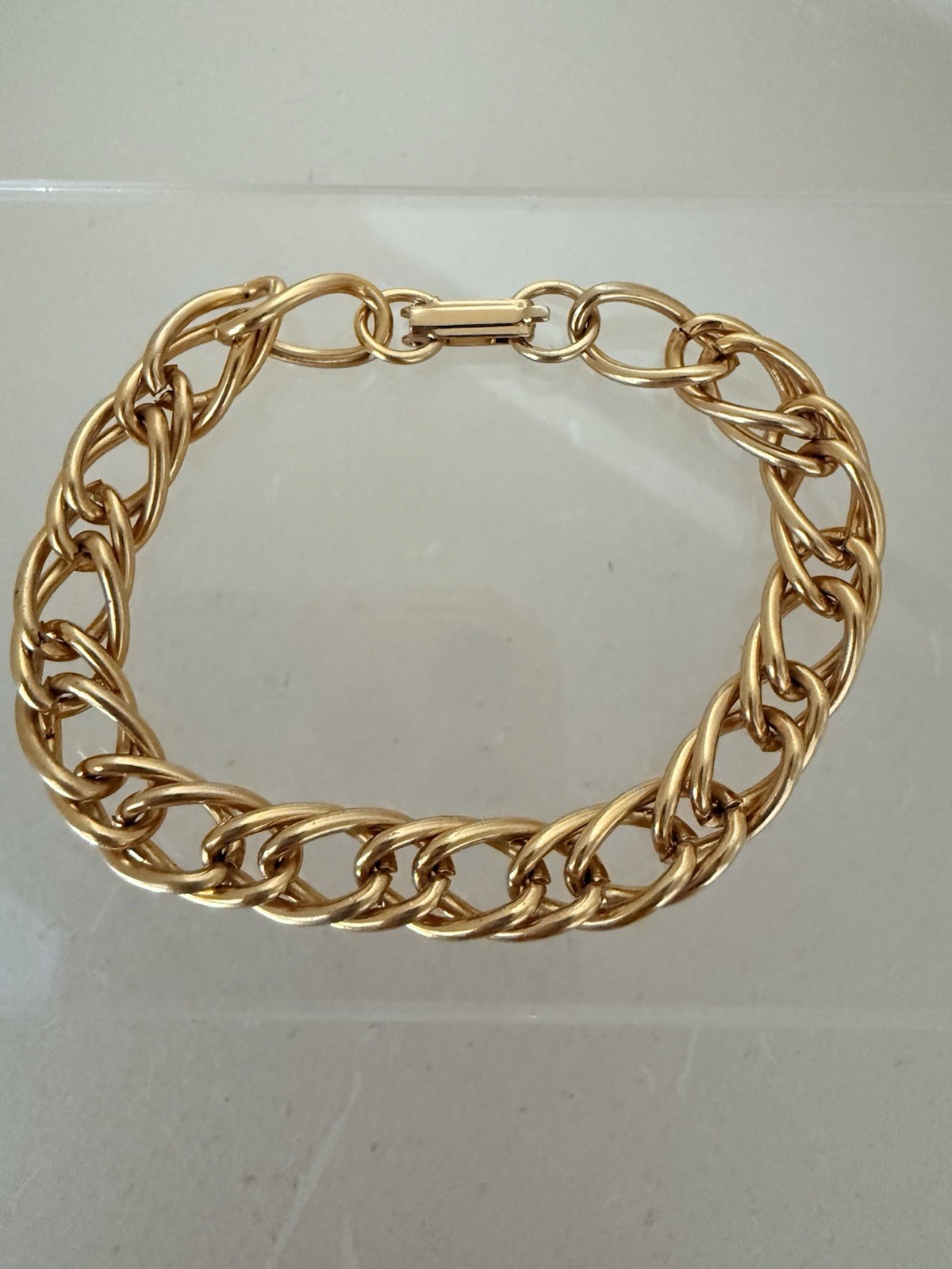 Vintage Double Oval Link Chain Bracelet Gold Tone Fold Over Clasp 7.5” Inch