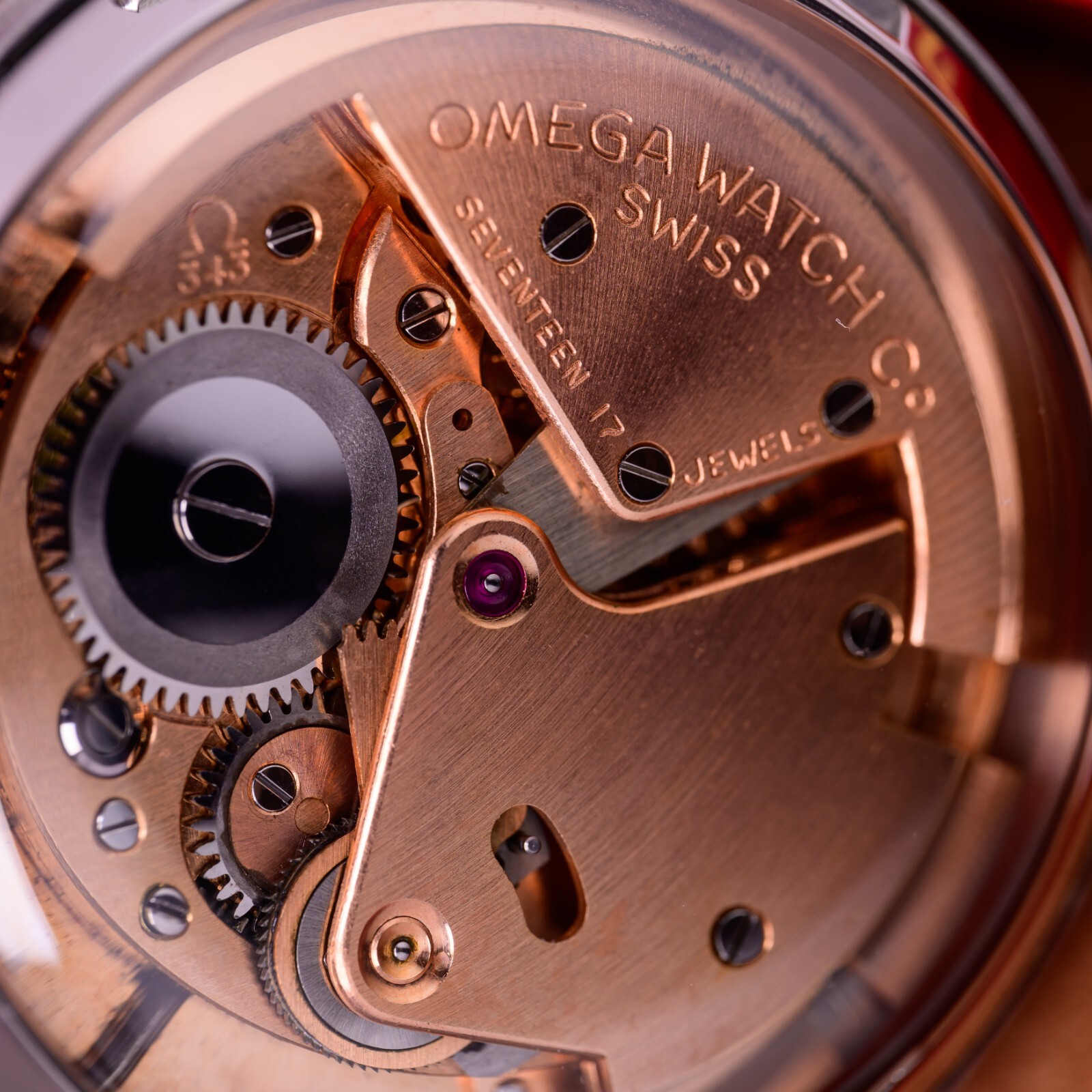 Sapphire Exhibition Caseback for 1950s Vintage Constellations and Automatics