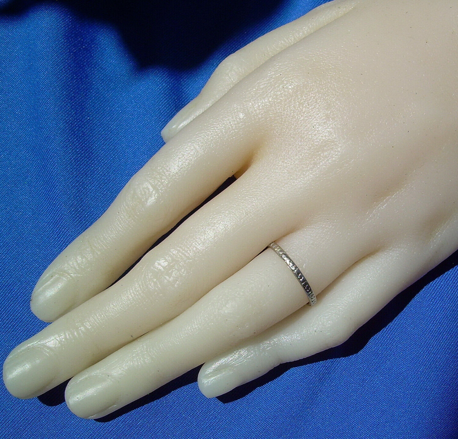 Original ART DECO SOLID 14K GOLD Wedding BAND Gatsby era Antique RING Size 6.25