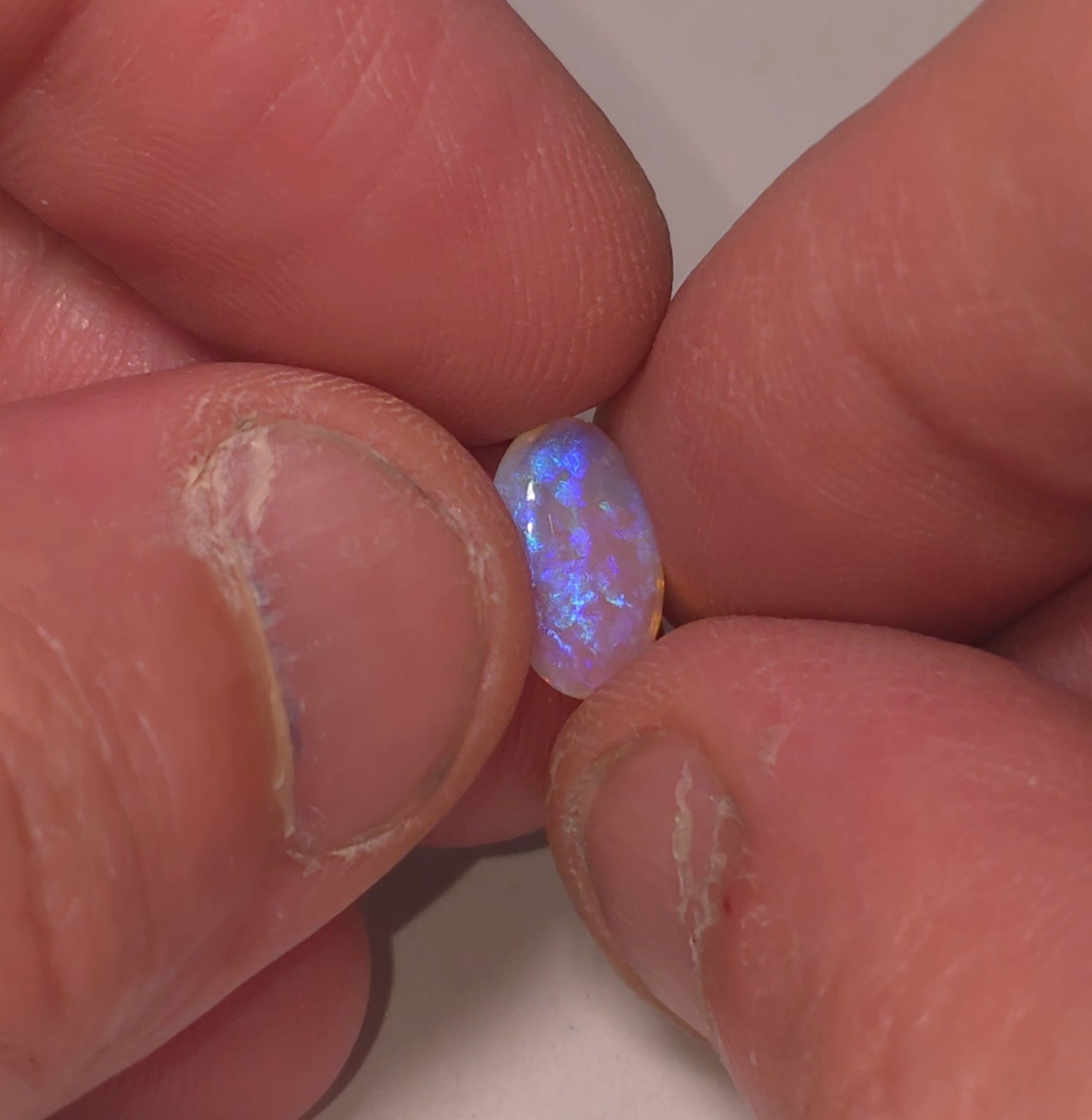 Australian Crystal Opal Oval Cabochon Natural Opal Coober Pedy 11.5 mm x 7.5 mm