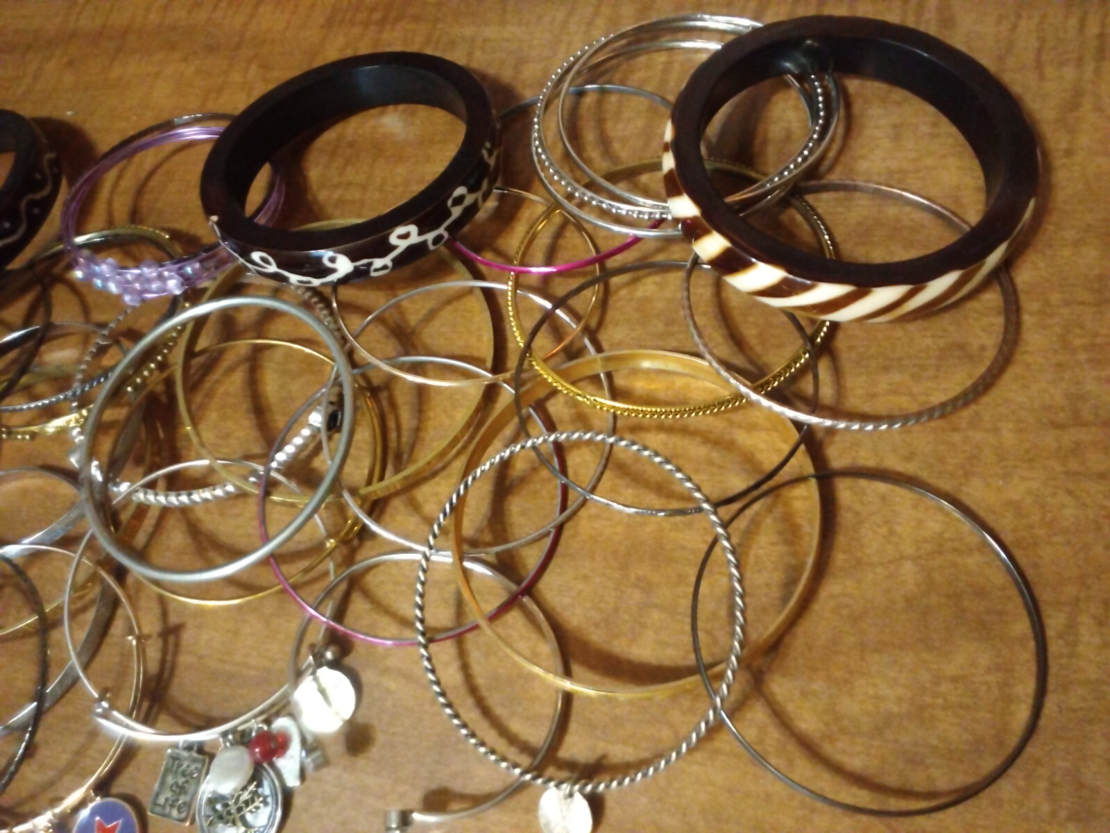 LOT BANGLE BRACELET 41 Gold Silver tone Mix Diff Age Orig Charm Color Style Type