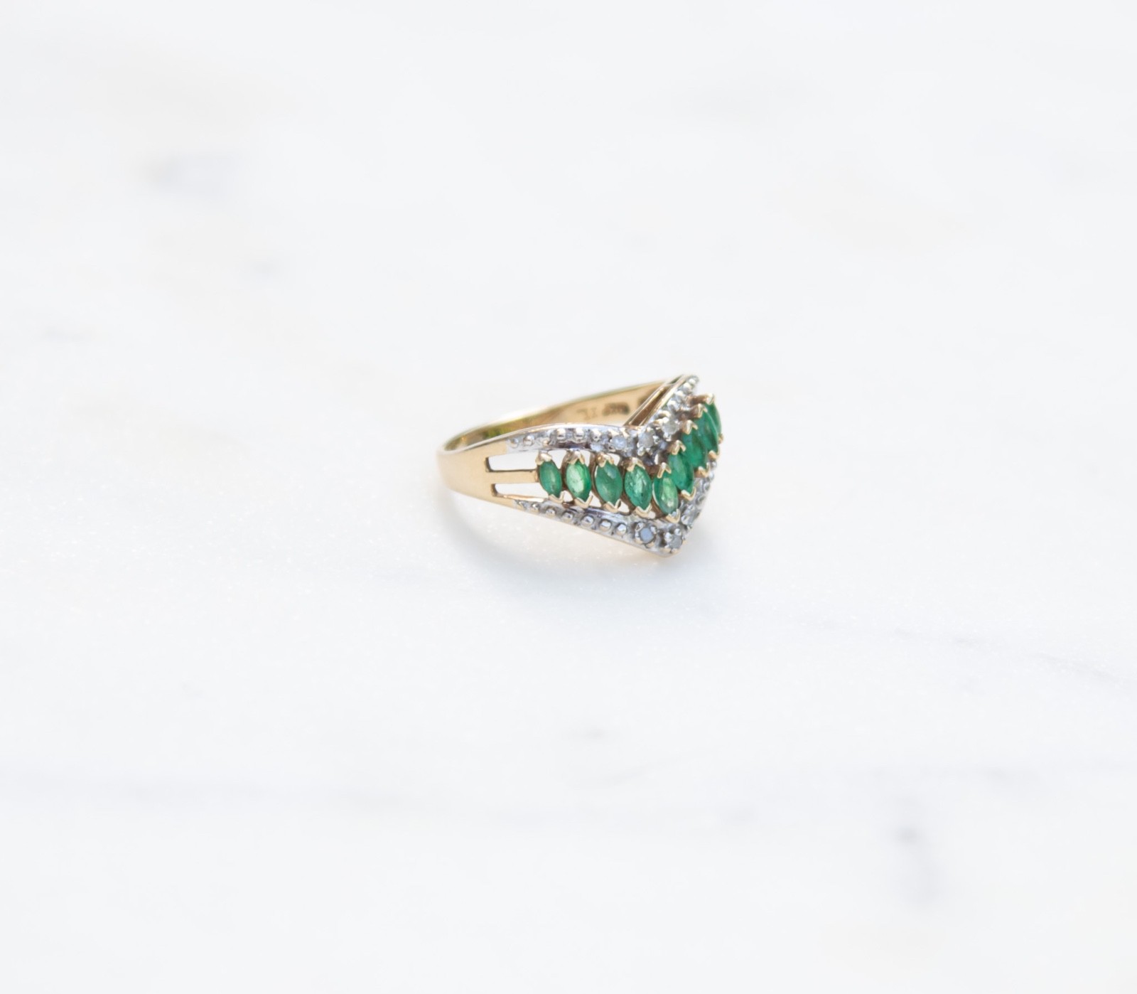 10K Two-Toned Emerald and Diamond Wishbone Ring
