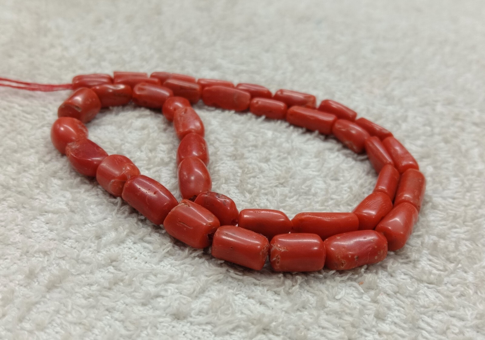 16″INCHES 100%Natural Italian Coral Smooth Oval Beads,AA quality,Size 4x10MM ,