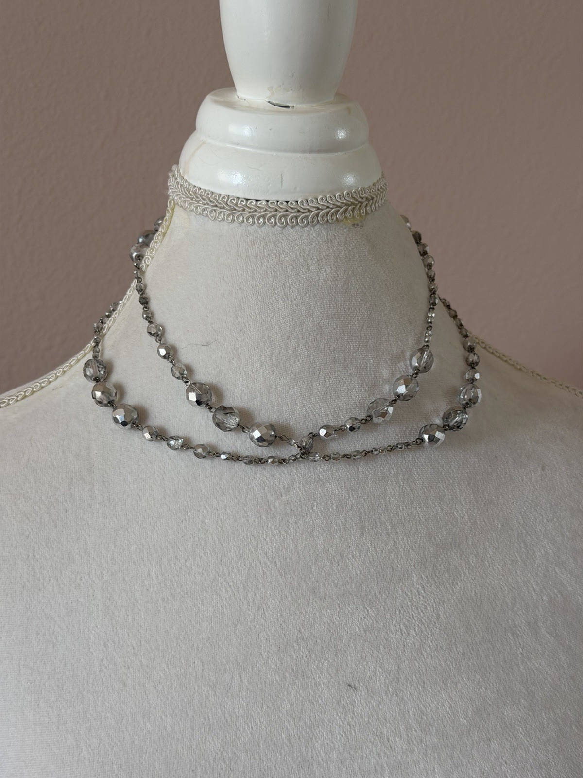 Vintage Open-Ended Crystal Lariat Necklace – Extra Long Flapper Rope Style