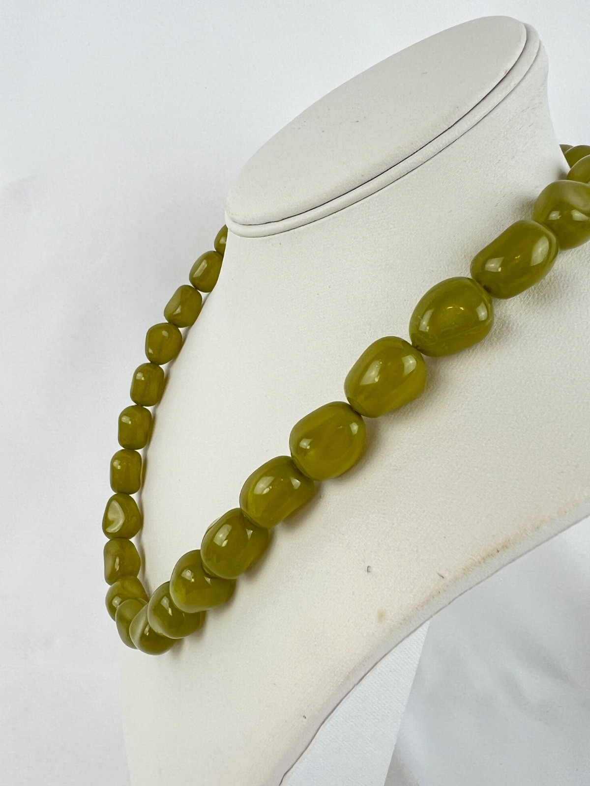 18″ Lime Green Natural Irregular Natural Stones Necklace Spring Summer
