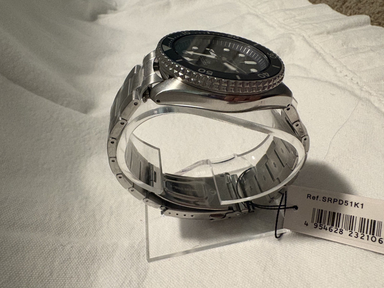 Seiko Men’s 5 Sports Automatic Blue Dial Blue Bezel Men’s Watch – SRPD51K1 NEW