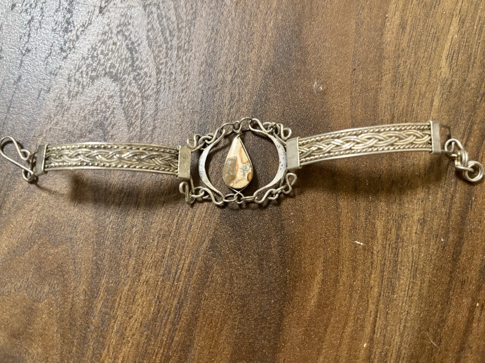 Artisan-style Silver Metal Cuff Bracelet With A Teardrop Gemstone