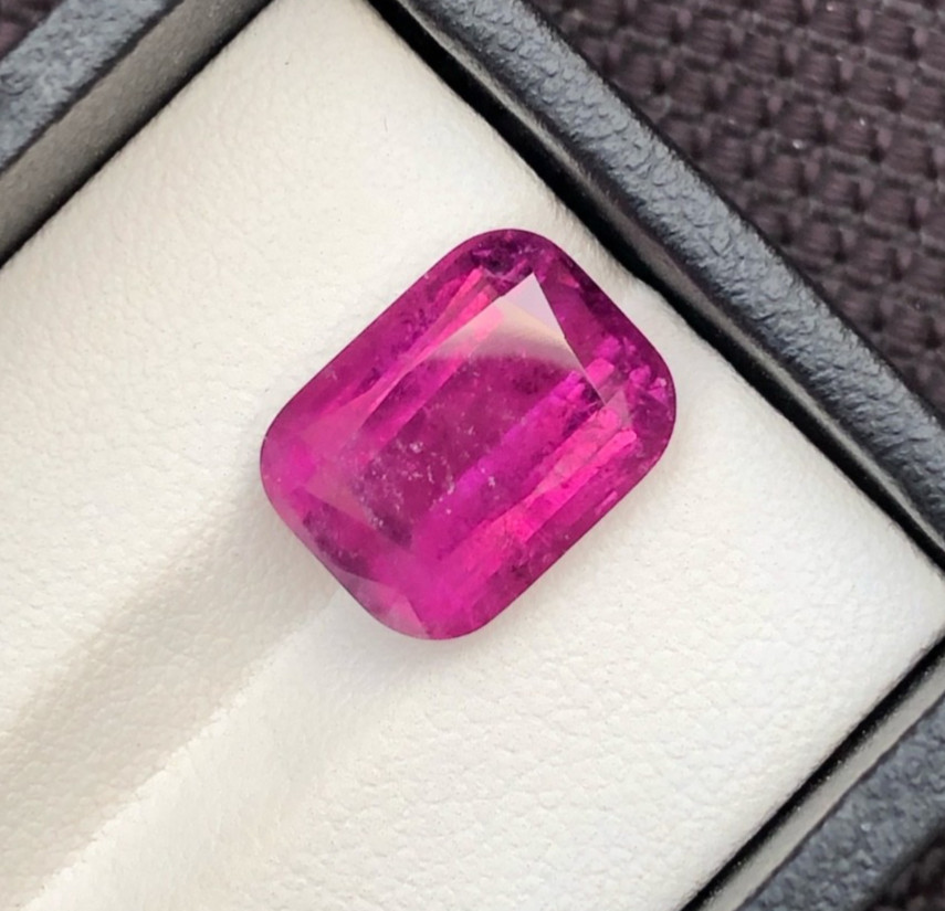 9.7 Cts Natural Cut Pink Tourmaline, loose gemstone from Afghanistan