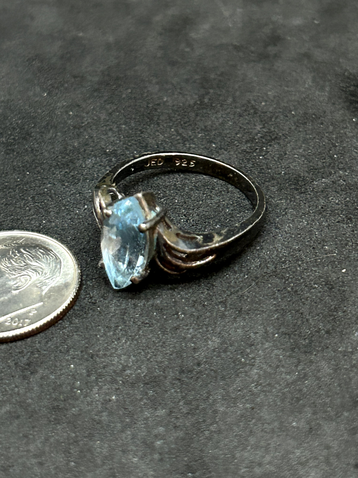 925 Sterling Dark Sterling 11.8mm Blue Topaz Ring Sz 6.5 – 2.86g