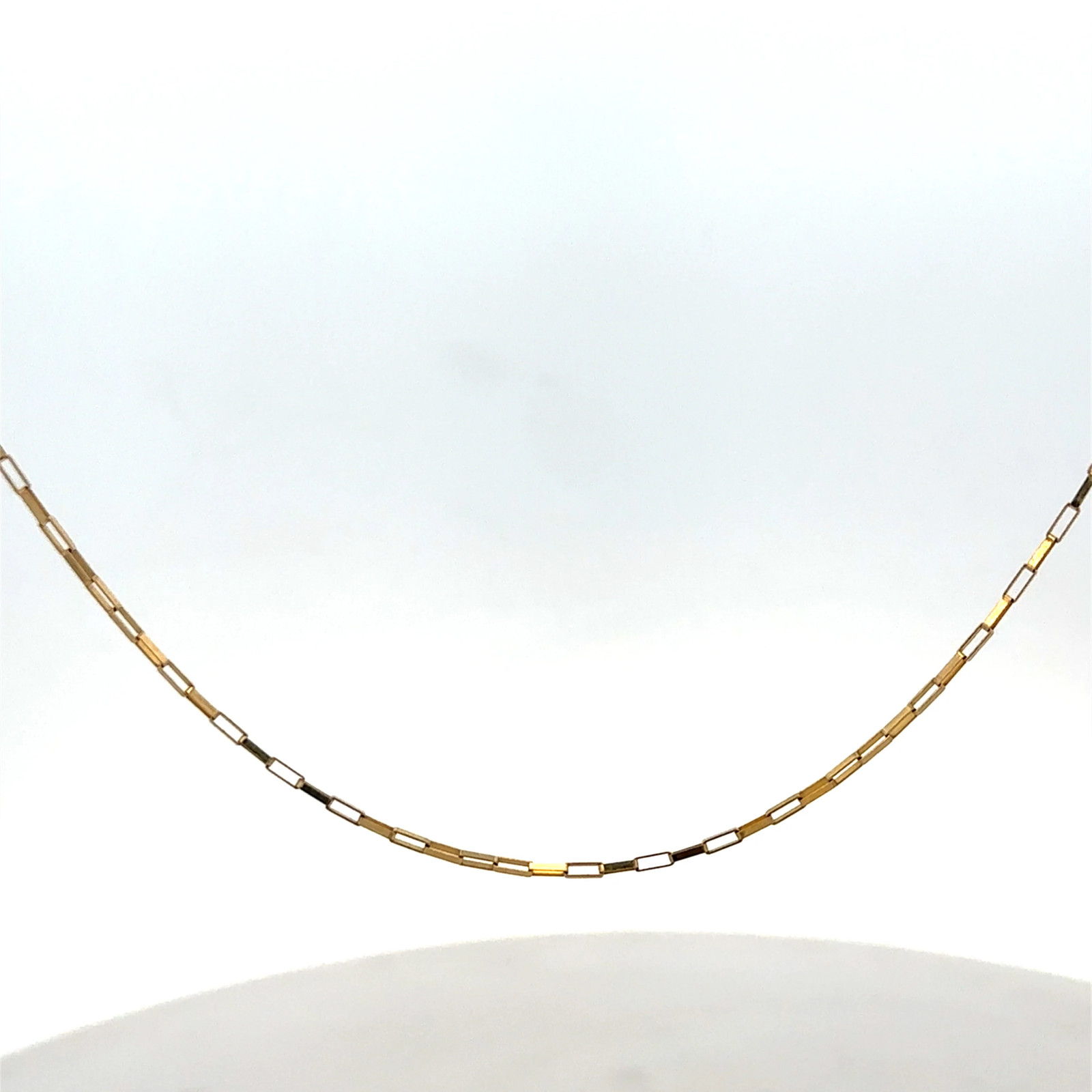 9ct yellow gold chain 1.8g (sh25488l)