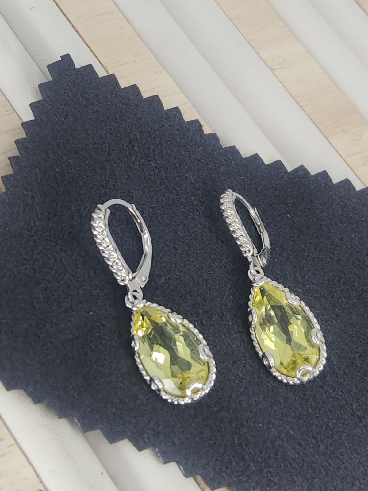 Anthony Nak Atelier 925 Sterling Silver Lemon Quartz Leverback Earrings 35mm