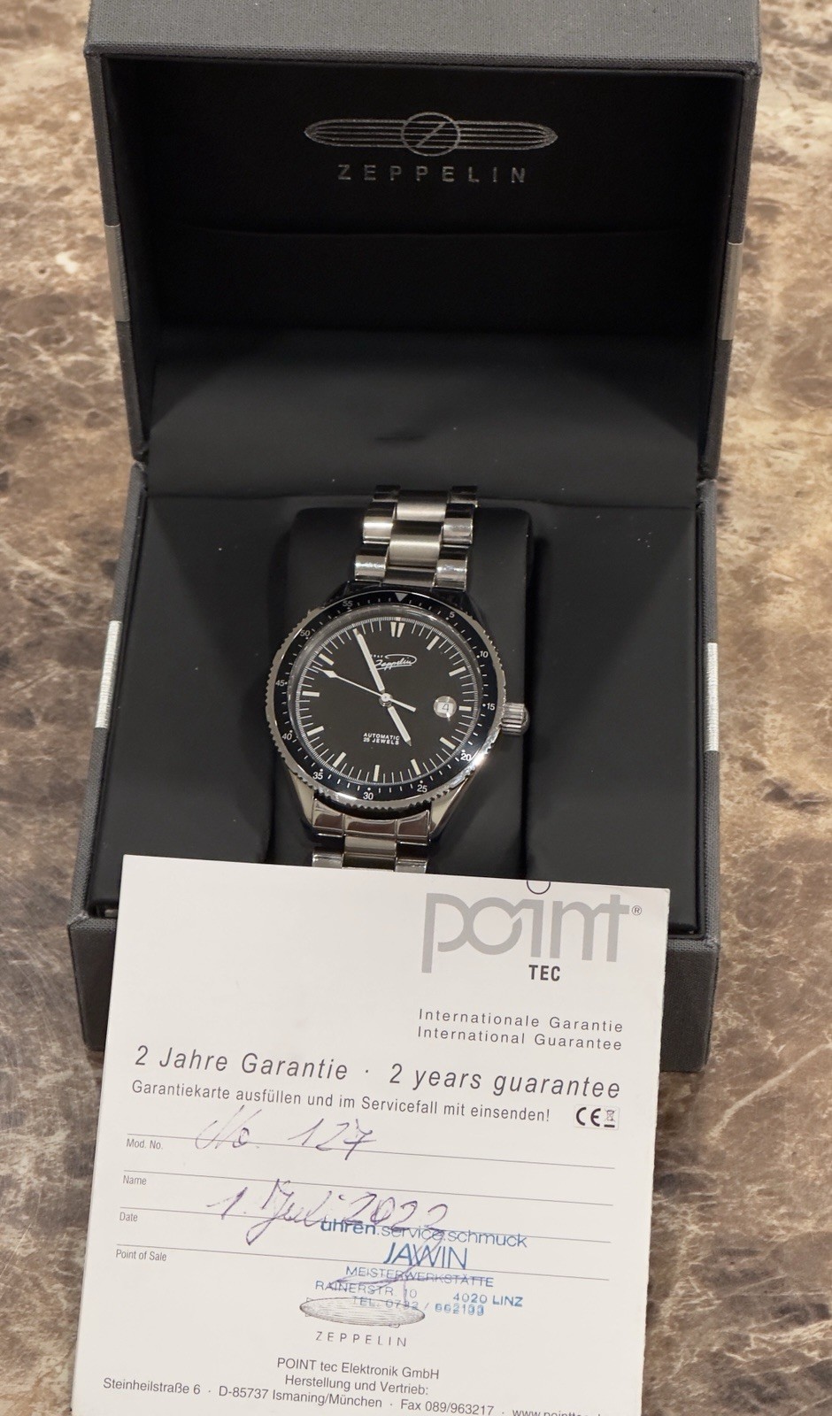 Graf Zeppelin Black Line Diver 41mm