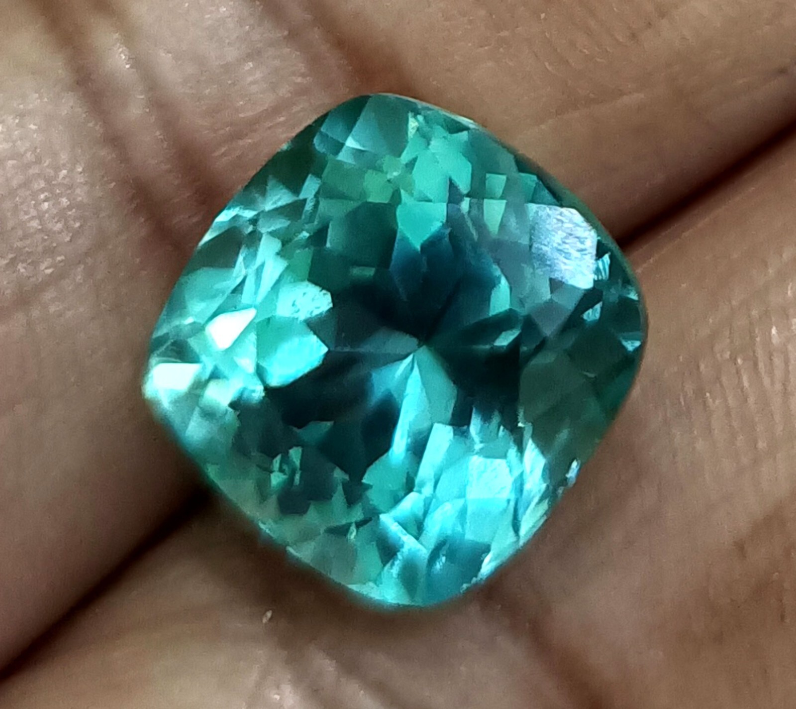 Flawless Natural Ceylon Blue-Green Sapphire Cushion Cut Loose GEMSTONE 11.70 Ct