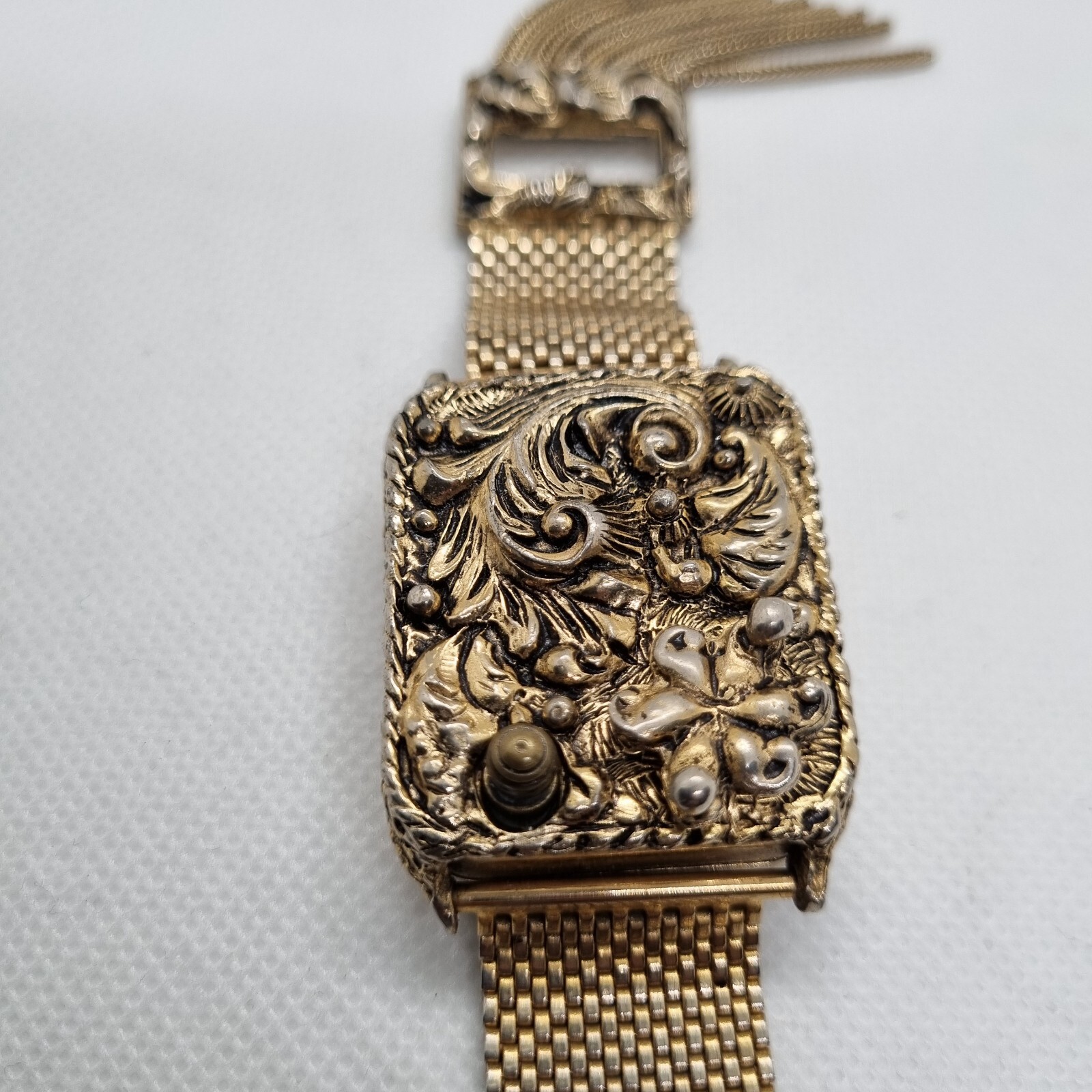 Rare Vintage Victorian Music Box tassel bracelet Swiss movement
