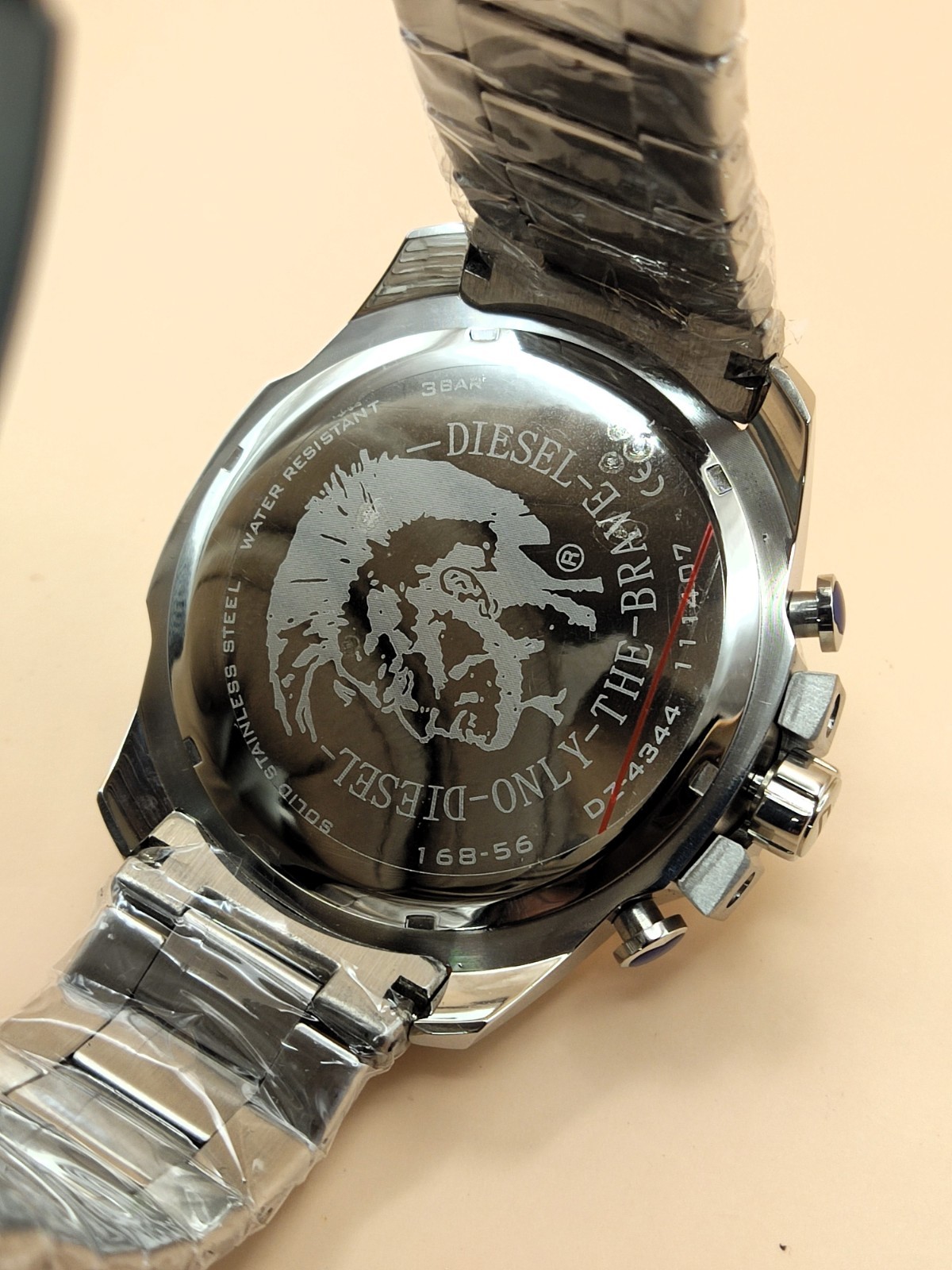 Luxury Diesel Only The Brave 10 Bar Gray Dial Refurbished Men’s Wrist Watch