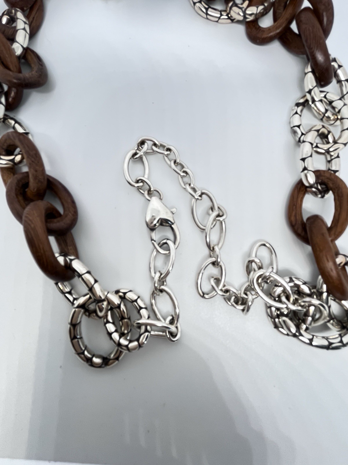 Retired Brighton Brown Wood & Silver Tone pebble Link Chain Necklace Clasp Adj