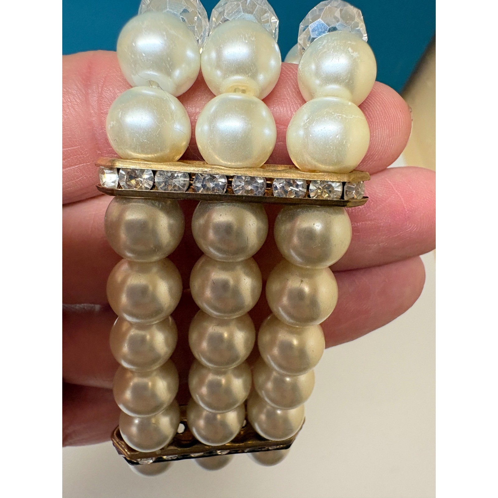 Triple Strand Faux Pearl Stretch Bracelet Gold Tone Rhinestone Cream White