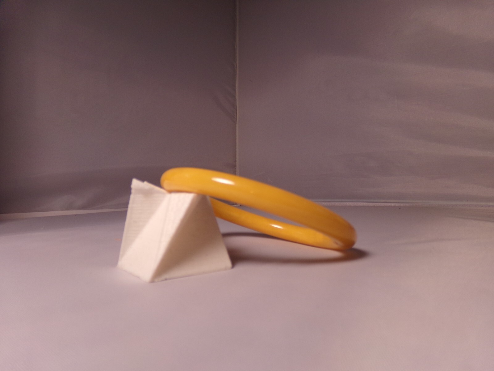 Vintage Mustard Yellow & White Marbled Plastic Bangle Bracelet