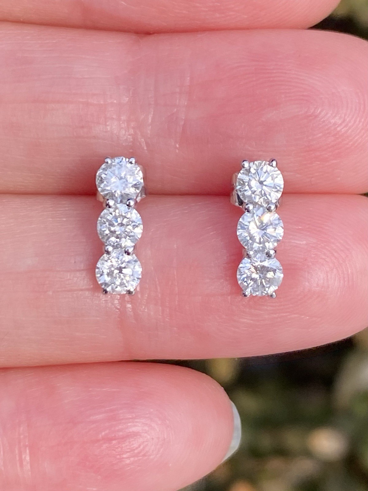 Platinum 1.00TCW 100% Natural Diamond Studs Earrings
