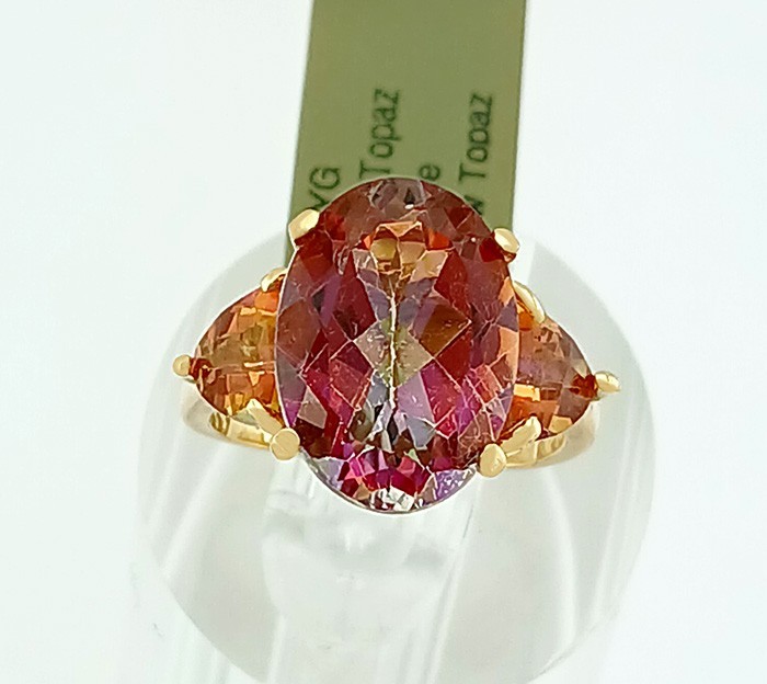 LAB CREATED 6.50 Cts MYSTIC TOPAZ RING 10K YELLOW GOLD – New With Tag