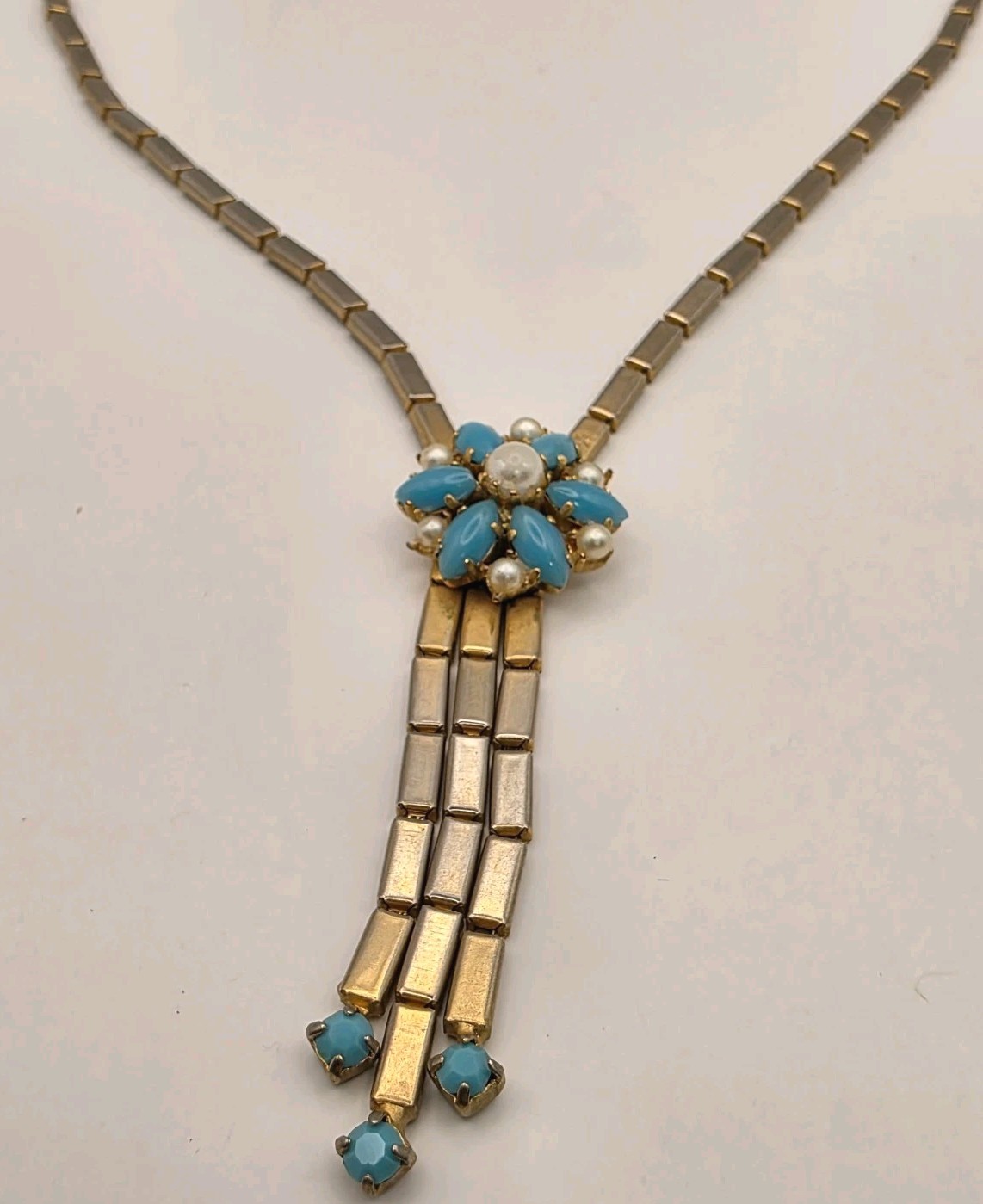 Vintage Art Deco Blue Cabachon W/Faux Pearl Lariat Style Necklace